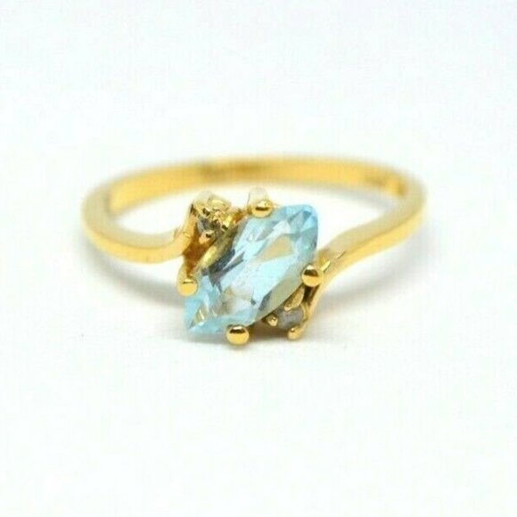 Vintage Jewelry - Lind Clear Blue Glass Rhinestone 14kt Ring